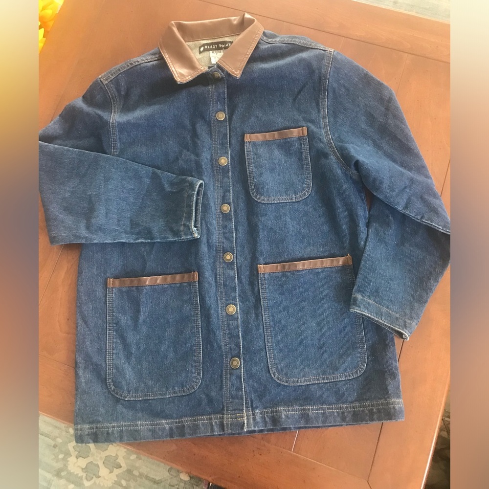 Vintage Blue Jean Jacket with Faux Leather Trim Large Petite‎